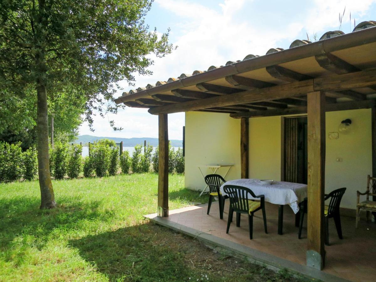 Holiday Home Chalet Del Lago By Interhome Bolsena Luaran gambar
